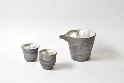 黒×シルバー　片口＆ぐいのみ